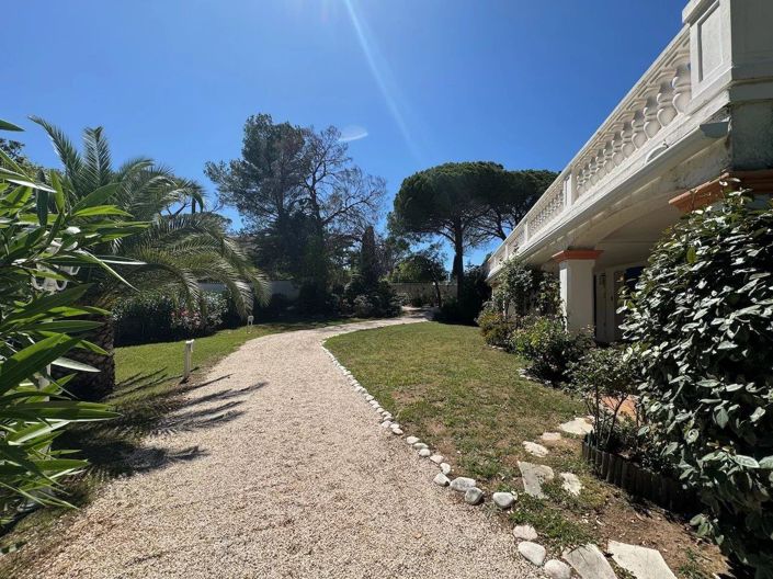 Image No.14-Appartement de 1 chambre à vendre à Saint-Raphael