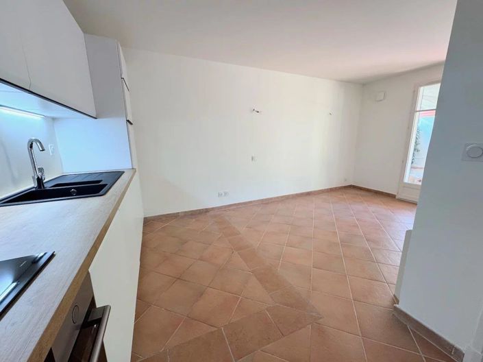 Image No.8-1 Bed Apartment for sale