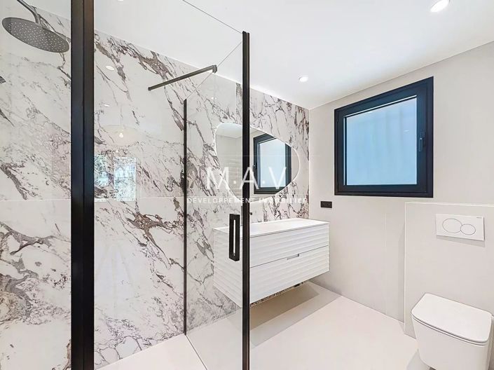 Image No.12-Maison de 5 chambres à vendre à Nice