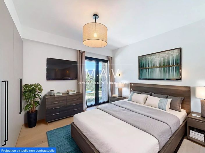 Image No.13-5 Bed House for sale