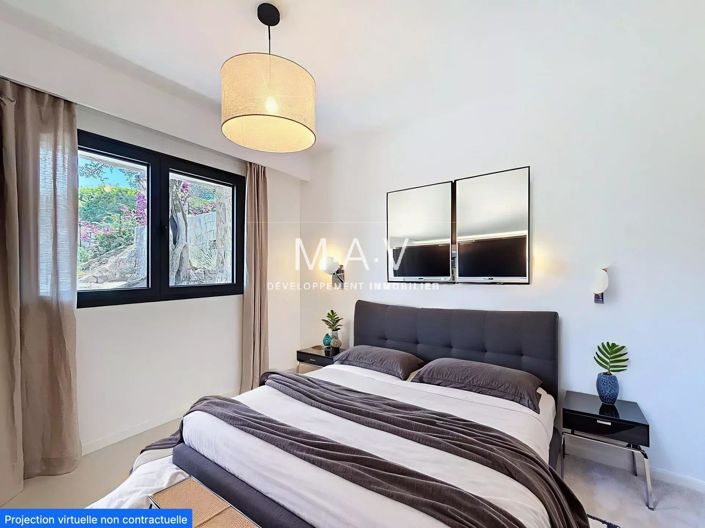 Image No.15-5 Bed House for sale