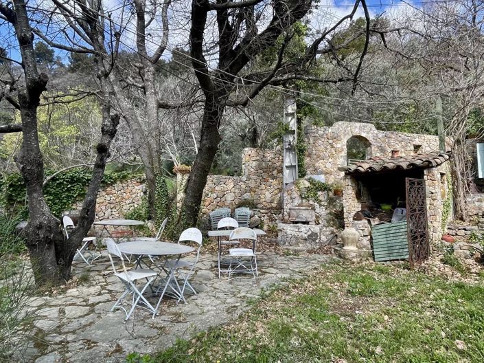 Image No.18-2 Bed House for sale