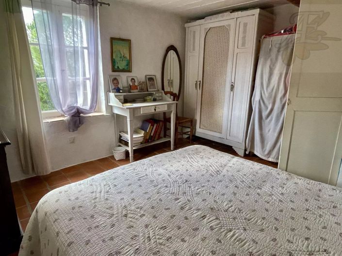 Image No.44-2 Bed House for sale