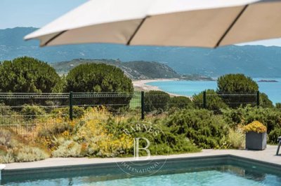 1 - Corsica, House