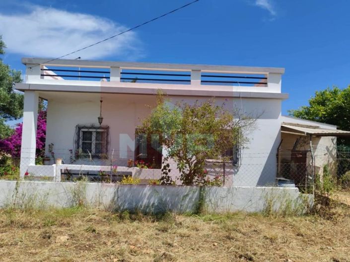 Image No.1-3 Bed House for sale