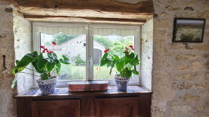 Image No.17-3 Bed House for sale