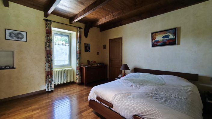 Image No.20-3 Bed House for sale