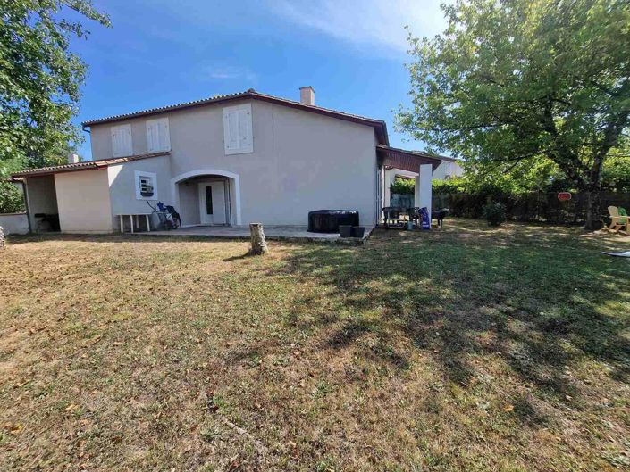 Image No.3-4 Bed House for sale