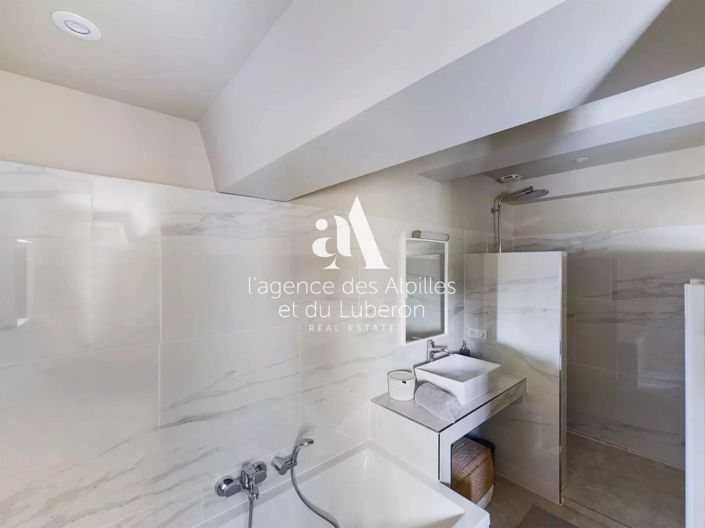 Image No.15-3 Bed House for sale