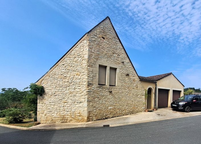 Image No.14-4 Bed House for sale