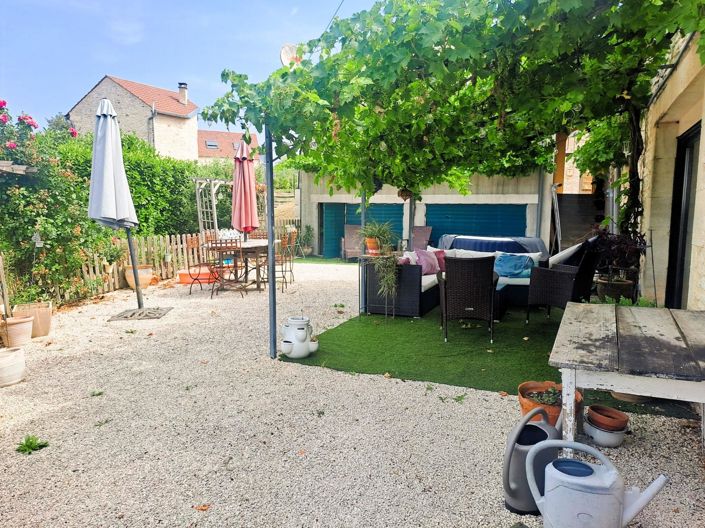 Image No.17-4 Bed House for sale