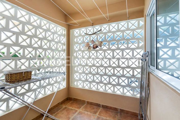 Image No.14-4 Bed House for sale