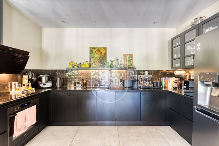 Image No.4-4 Bed House for sale