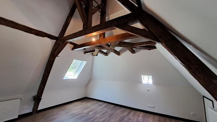 Image No.15-8 Bed House for sale