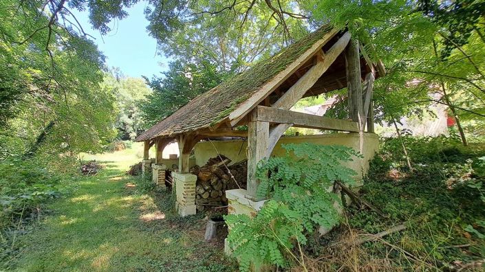 Image No.26-8 Bed House for sale