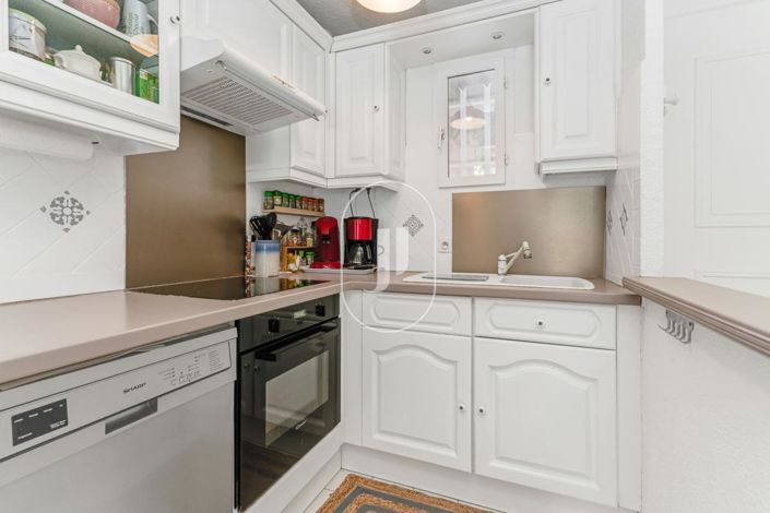 Image No.5-3 Bed House for sale