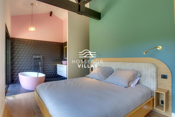 Image No.15-4 Bed House for sale