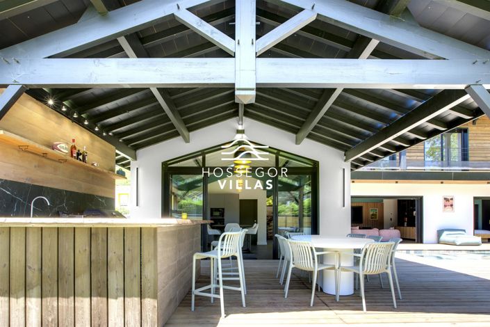 Image No.9-4 Bed House for sale