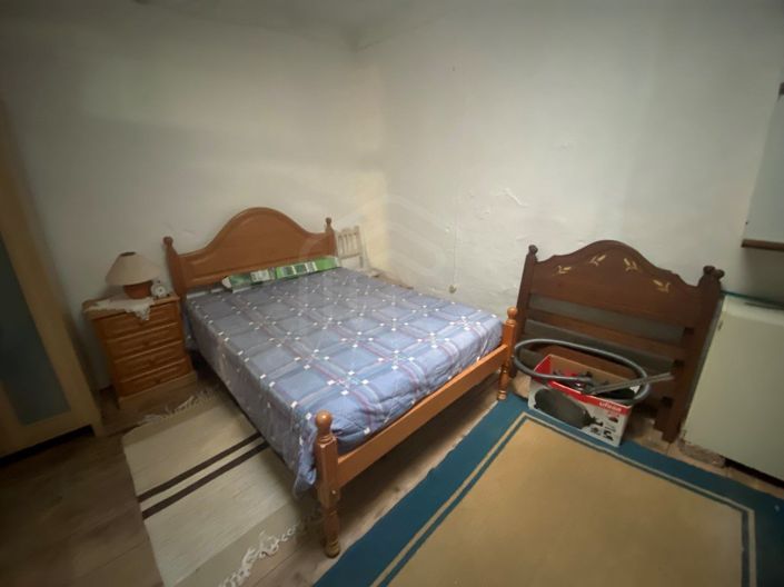 Image No.11-3 Bed House for sale