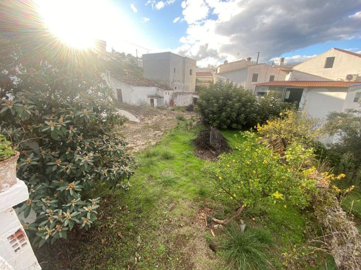 Image No.14-3 Bed House for sale