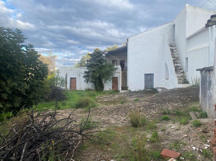 Image No.16-3 Bed House for sale