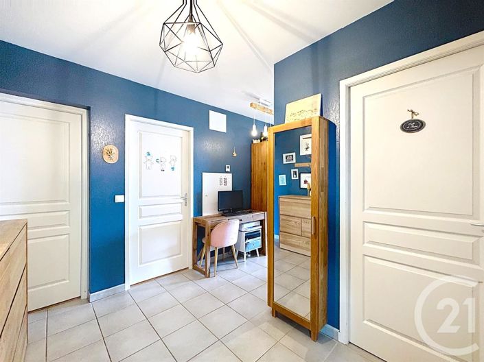 Image No.7-3 Bed Apartment for sale