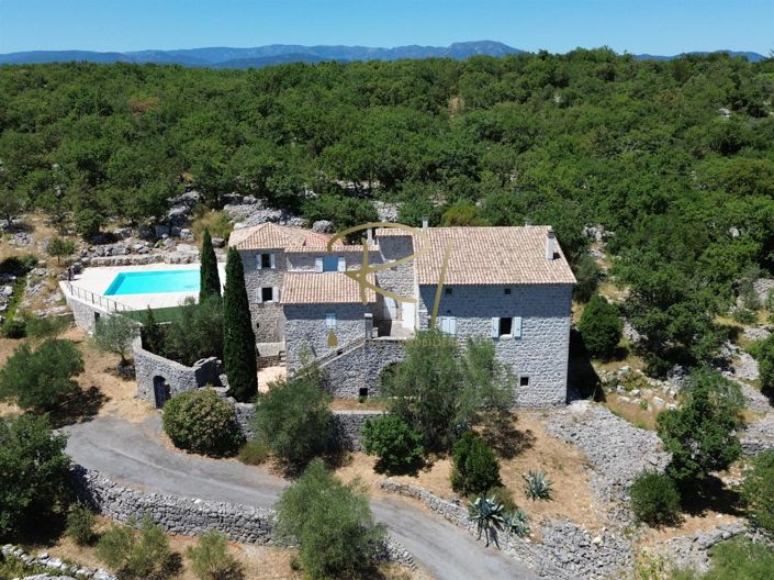 Image No.10-5 Bed House for sale