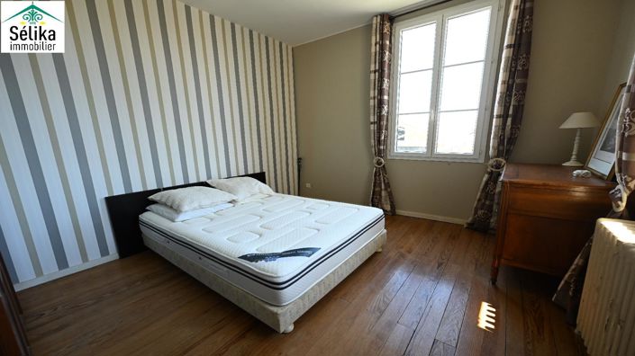 Image No.3-3 Bed House for sale