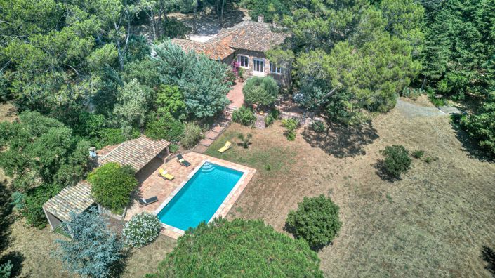 Image No.13-Propriété de 4 chambres à vendre à Saint-Raphael