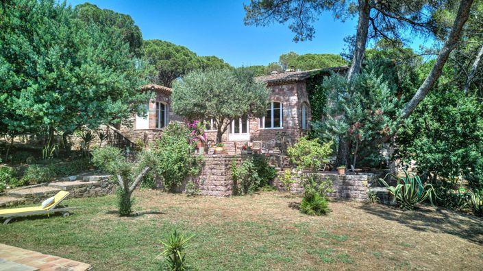 Image No.16-Propriété de 4 chambres à vendre à Saint-Raphael