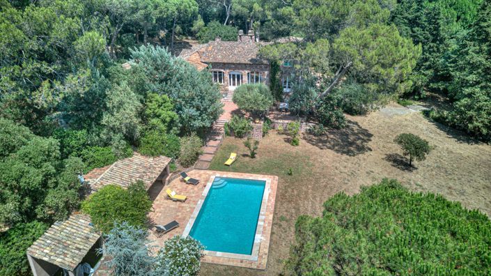 Image No.3-Propriété de 4 chambres à vendre à Saint-Raphael