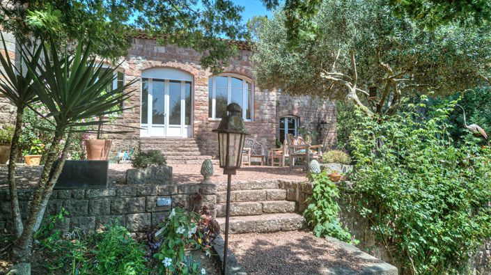 Image No.7-Propriété de 4 chambres à vendre à Saint-Raphael