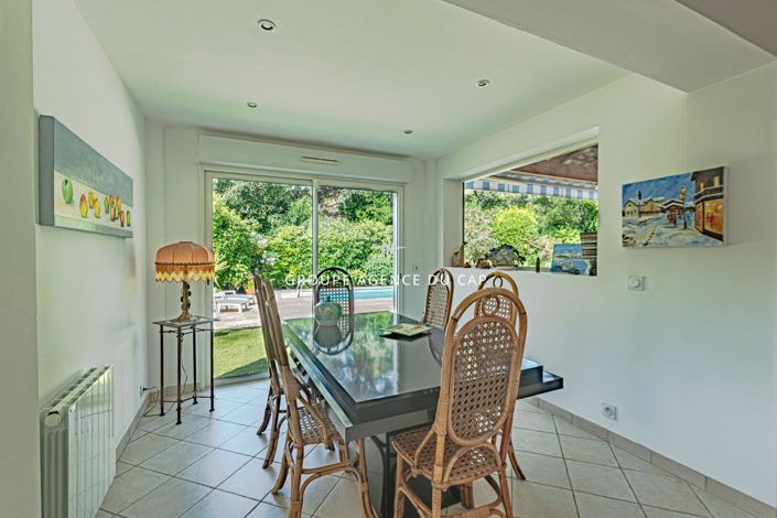 Image No.14-4 Bed House for sale