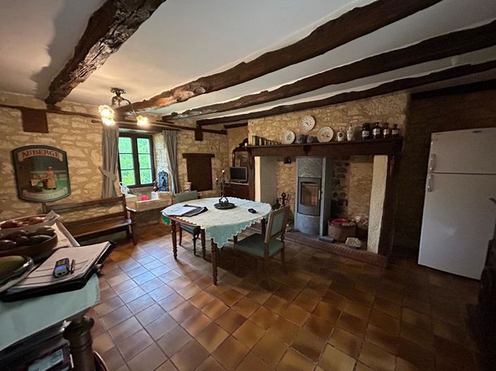 Image No.10-4 Bed House for sale