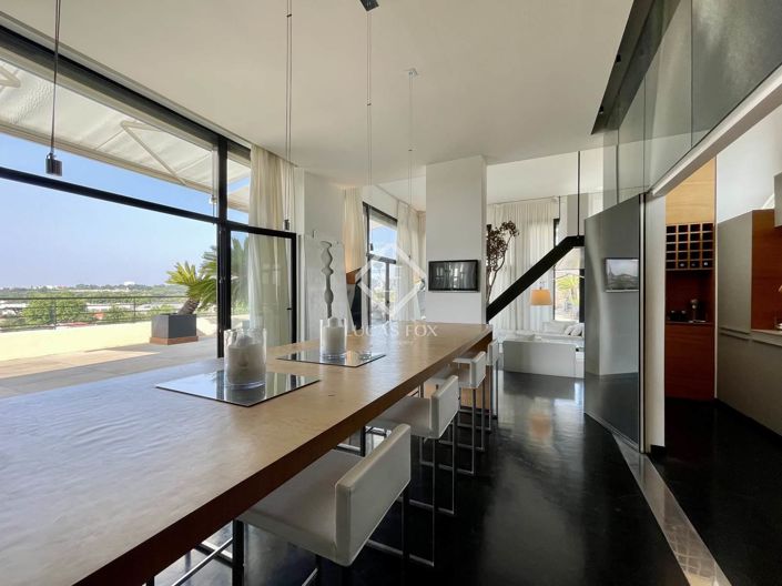 Image No.15-3 Bed Apartment for sale