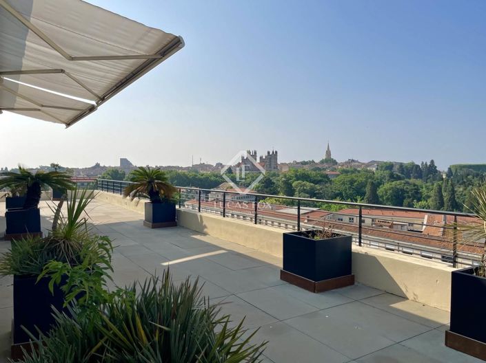 Image No.20-3 Bed Apartment for sale