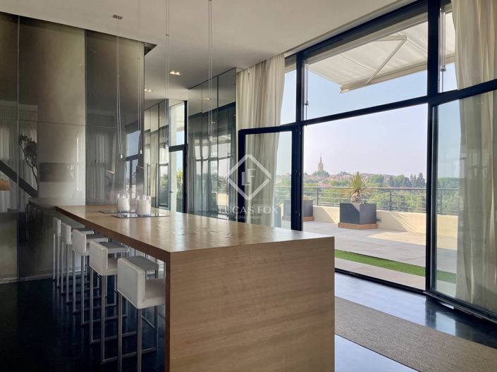 Image No.21-3 Bed Apartment for sale