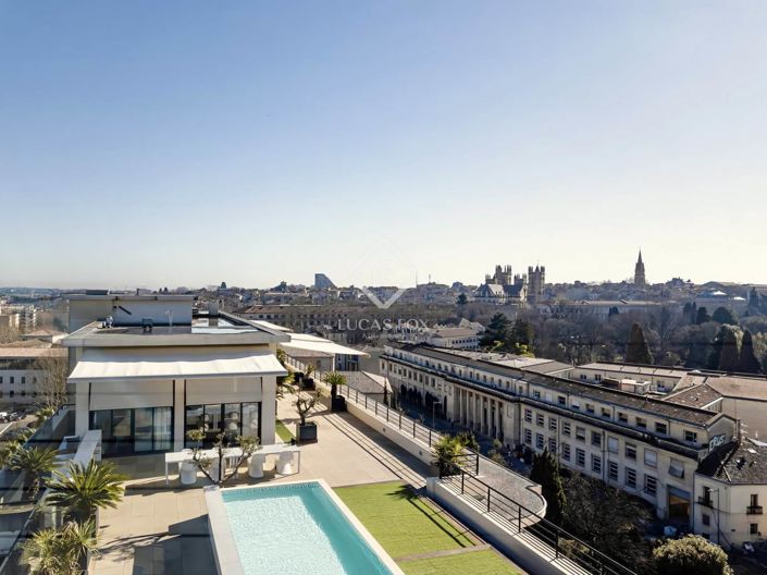 Image No.3-3 Bed Apartment for sale