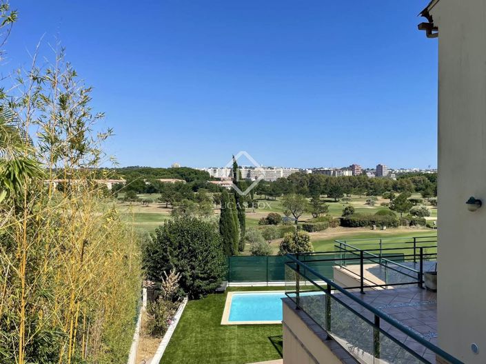 Image No.2-4 Bed House for sale