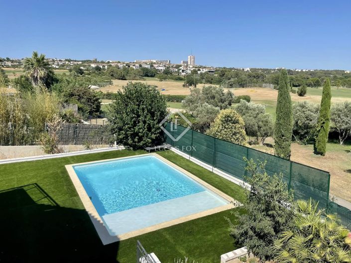 Image No.26-4 Bed House for sale