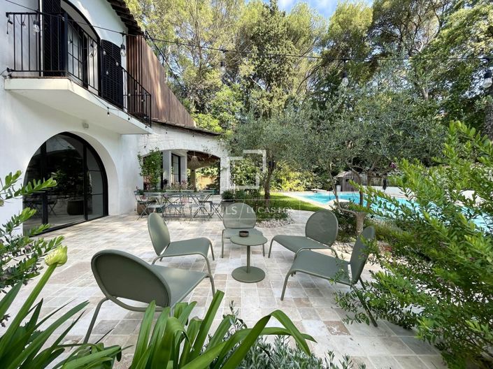 Image No.12-6 Bed House for sale