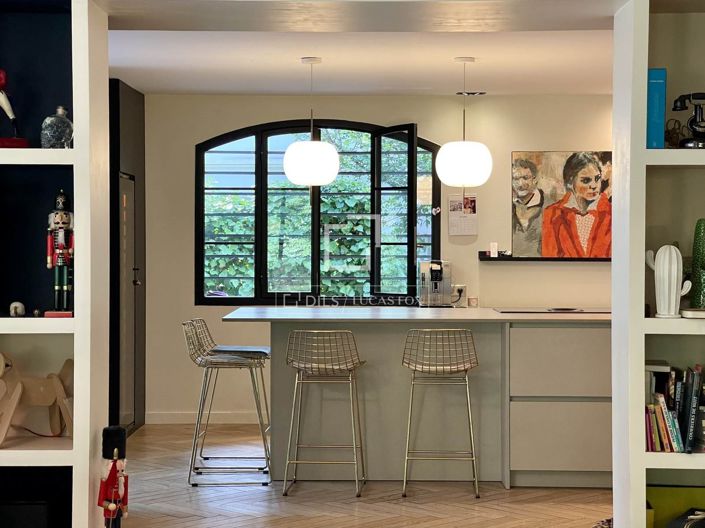 Image No.15-6 Bed House for sale