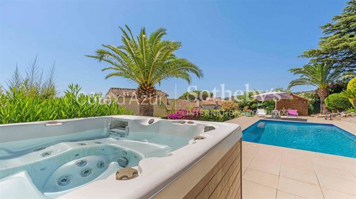 Image No.15-4 Bed Property for sale