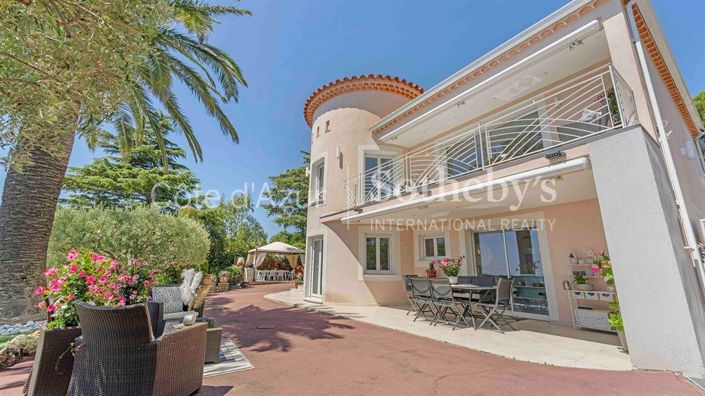 Image No.3-4 Bed Property for sale