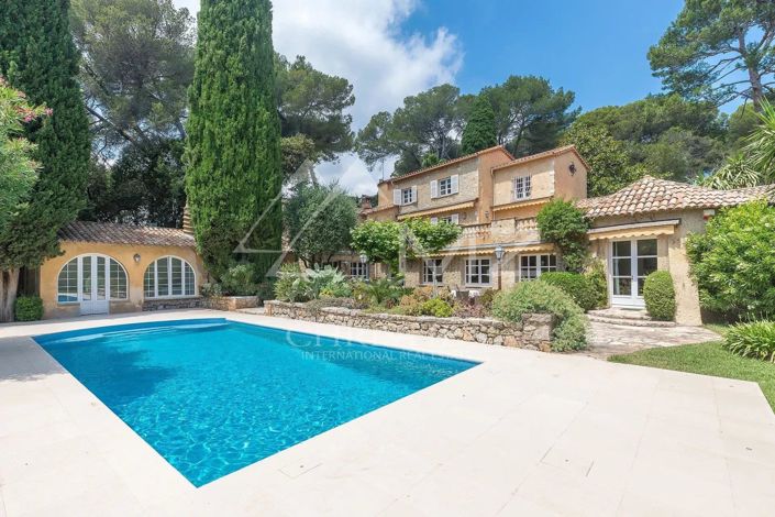 Image No.1-Maison de 5 chambres à vendre à Antibes