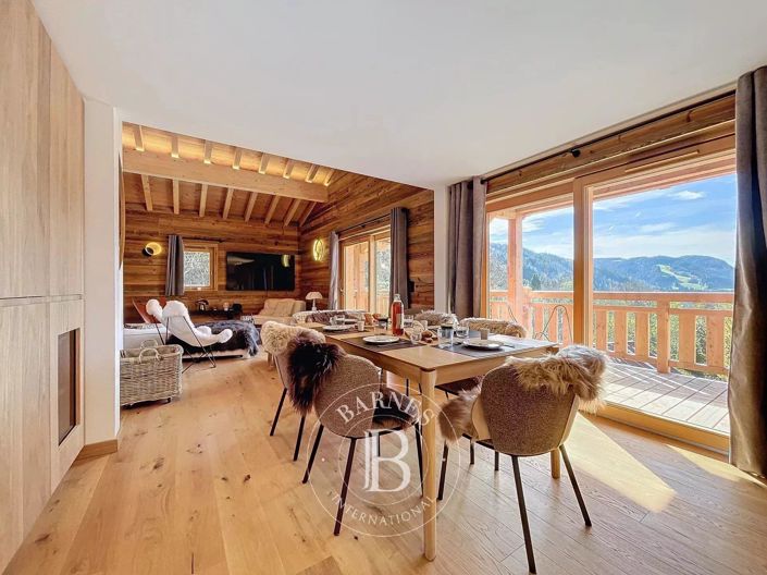 Image No.1-5 Bed Apartment for sale