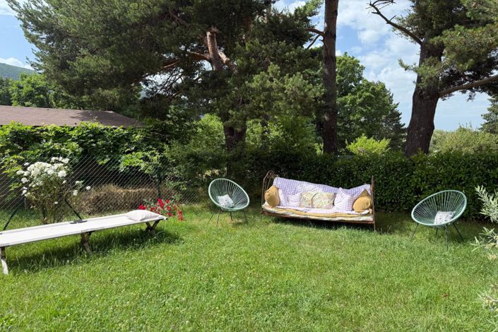 Image No.11-3 Bed House for sale