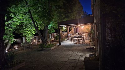 1 - Moustiers-Sainte-Marie, Maison