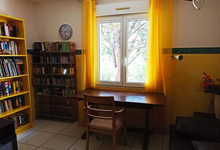 Image No.19-7 Bed House for sale