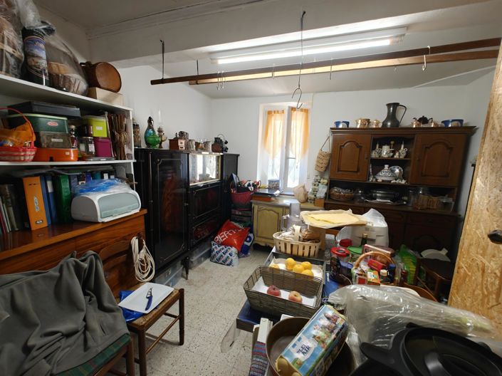 Image No.7-5 Bed House for sale